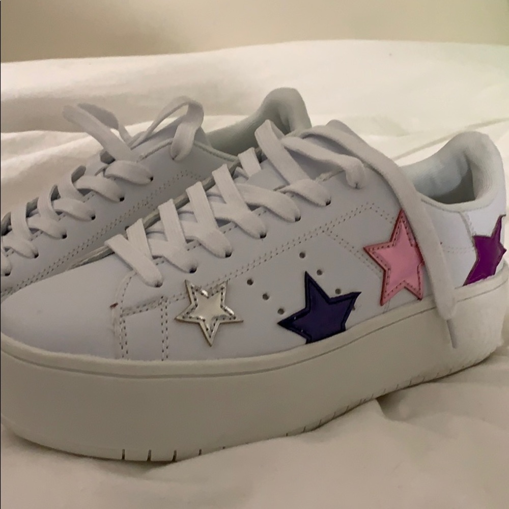 Metallic star sneakers